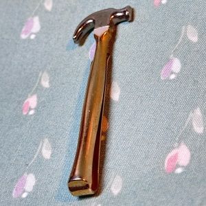 Hammer vintage tie clip
